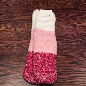 Pointe Studio post workout socks, red/rouge